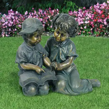 Набор статуэток для чтения для девочки и мальчика Alpine Corporation, включает в себя 2 статуэтки для наружного сада